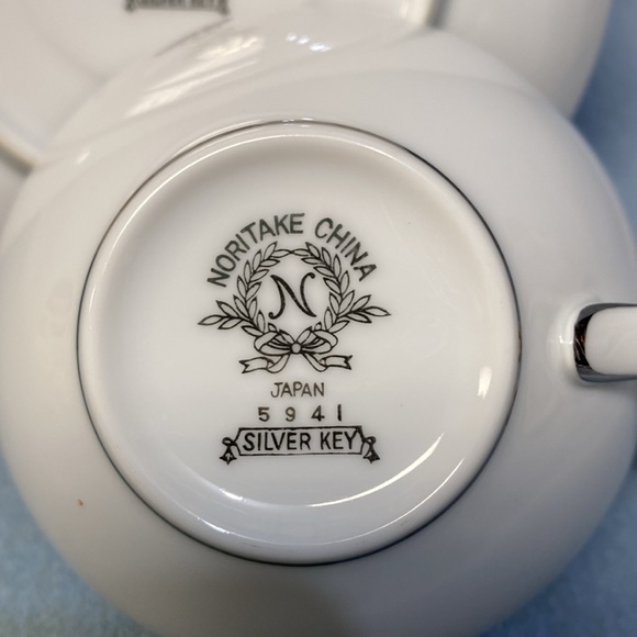 NORITAKE SILVER KEY NORITAKE CHINA PATTERN 5941 Flat Cup and Saucer Set - Picture 7 of 12